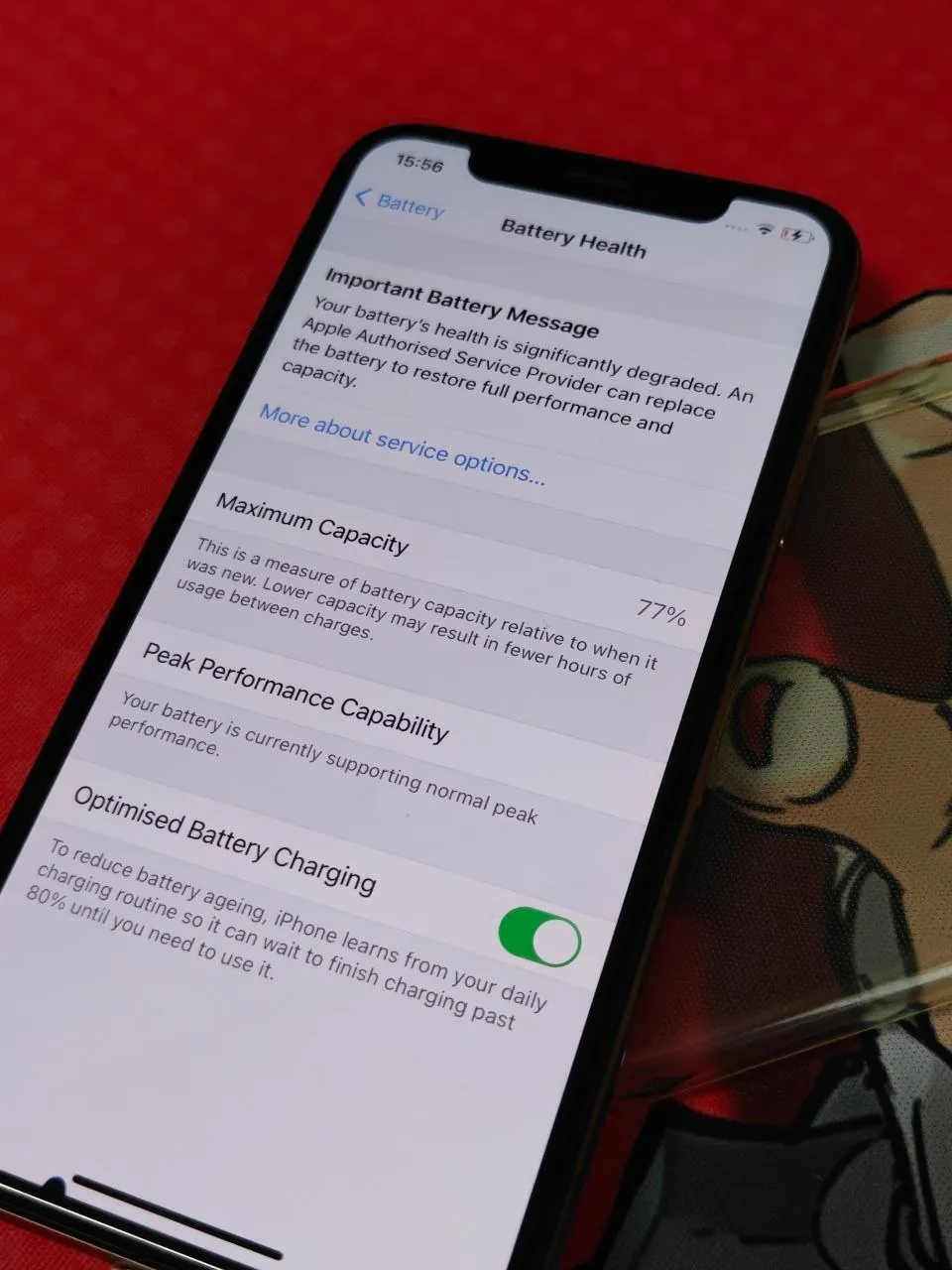 IPhone Xs 64 ГБ золотой с чехлом 4