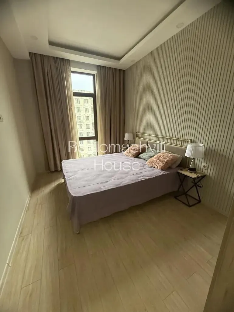 Квартира 67 м² с балконом в Сабуртало 6