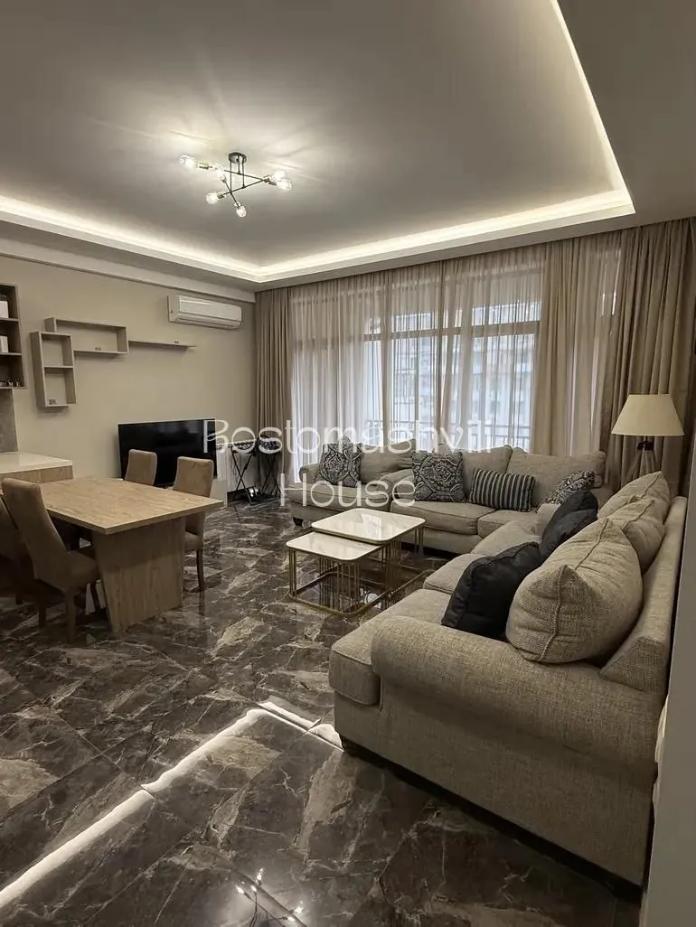 Квартира 67 м² с балконом в Сабуртало 3