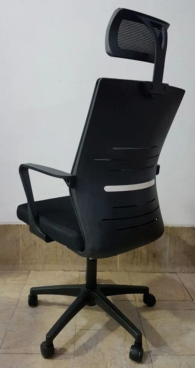 Компьютерное кресло Riva Chair RCH A818 с регулировкой 3