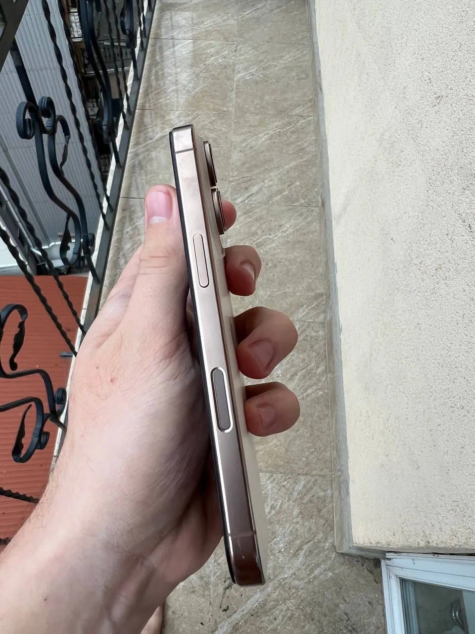 iPhone 16 Pro 93% аккумулятор 5