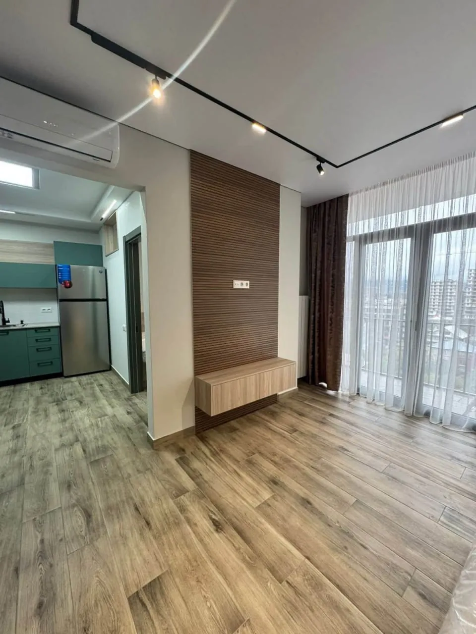 3-комнатная квартира 64 м² в Батуми 2