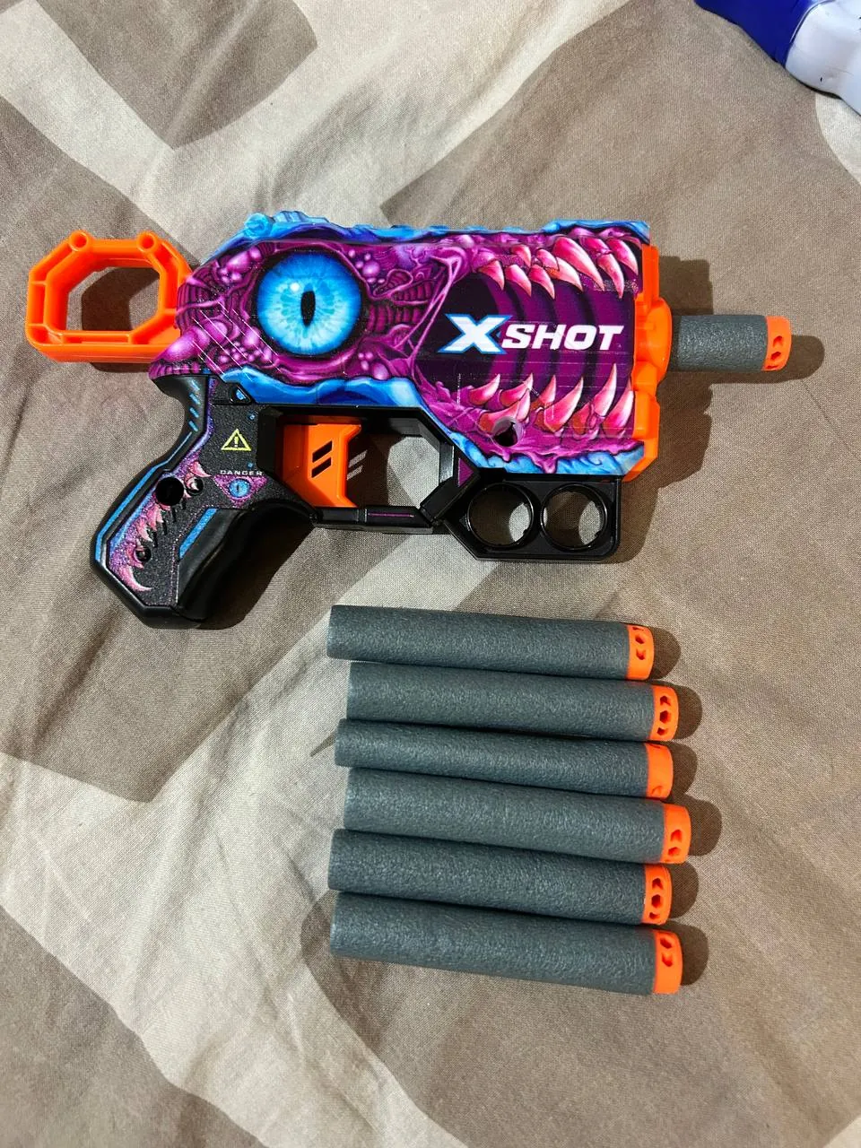 Набор игрушечных пистолетов X-shot и Nerf 4