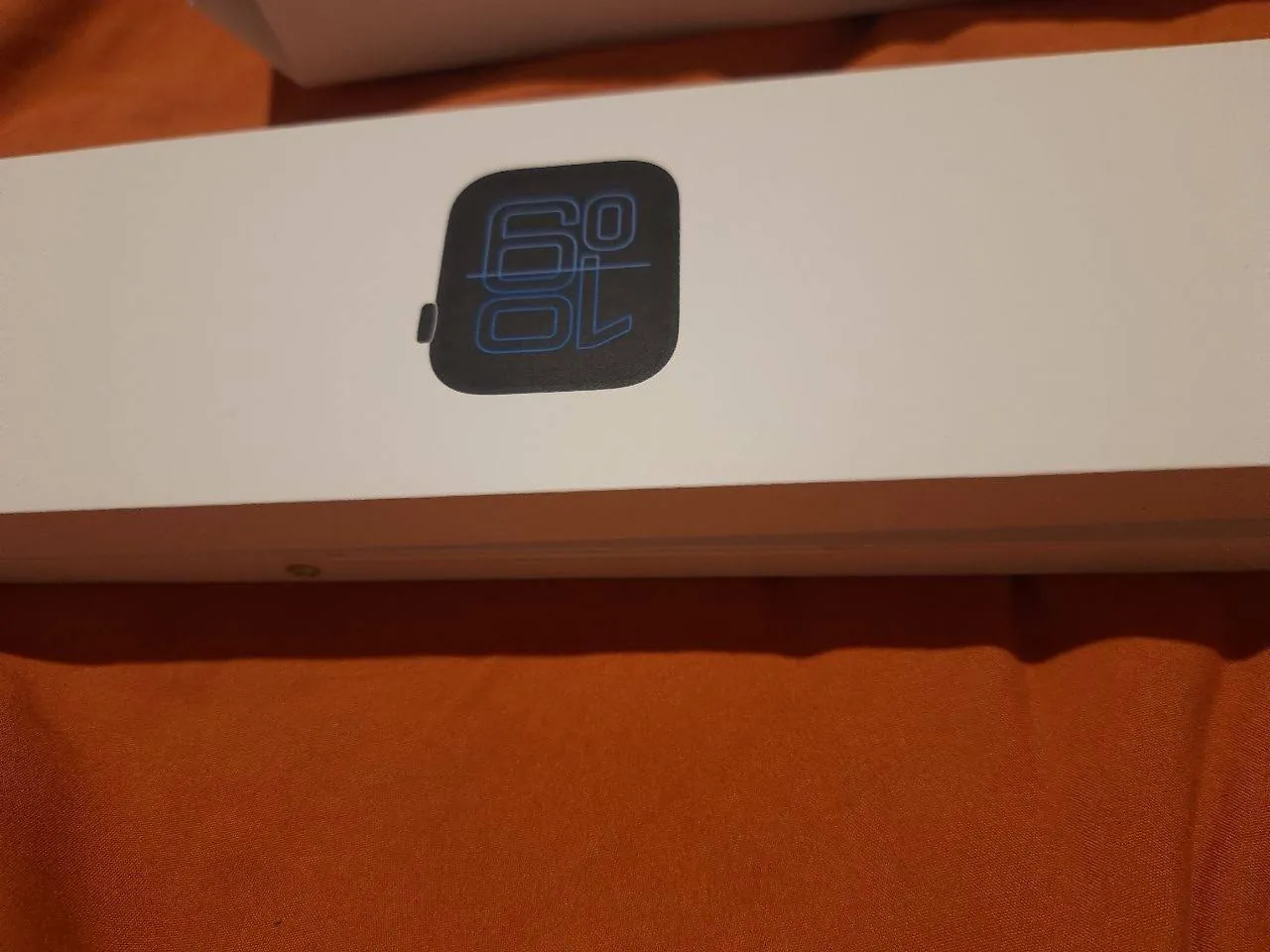 Apple Watch SE 3 44 мм Midnight новые 1