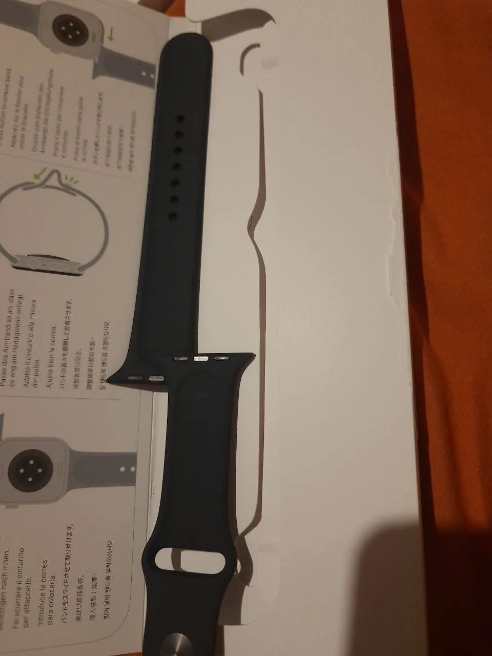Apple Watch SE 3 44 мм Midnight новые 4