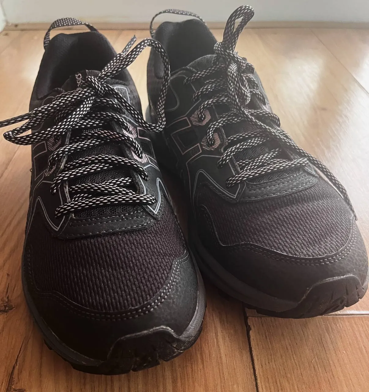 Женское пальто Koton и кроссовки ASICS 6