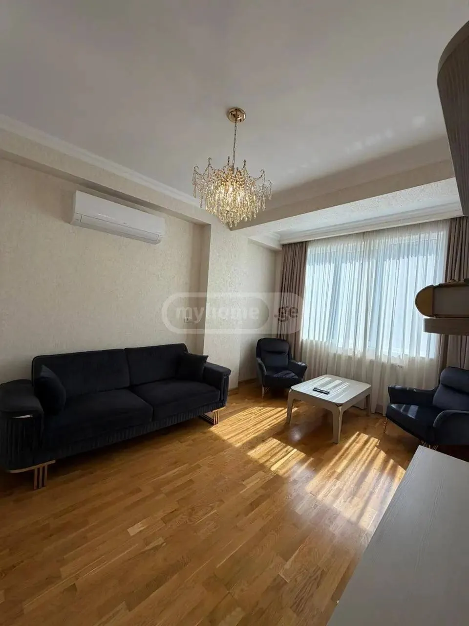 Квартира 80 м² у метро в Исани 1