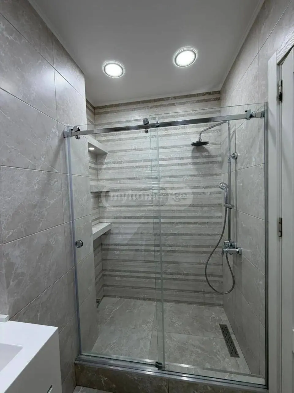 Квартира 80 м² у метро в Исани 10