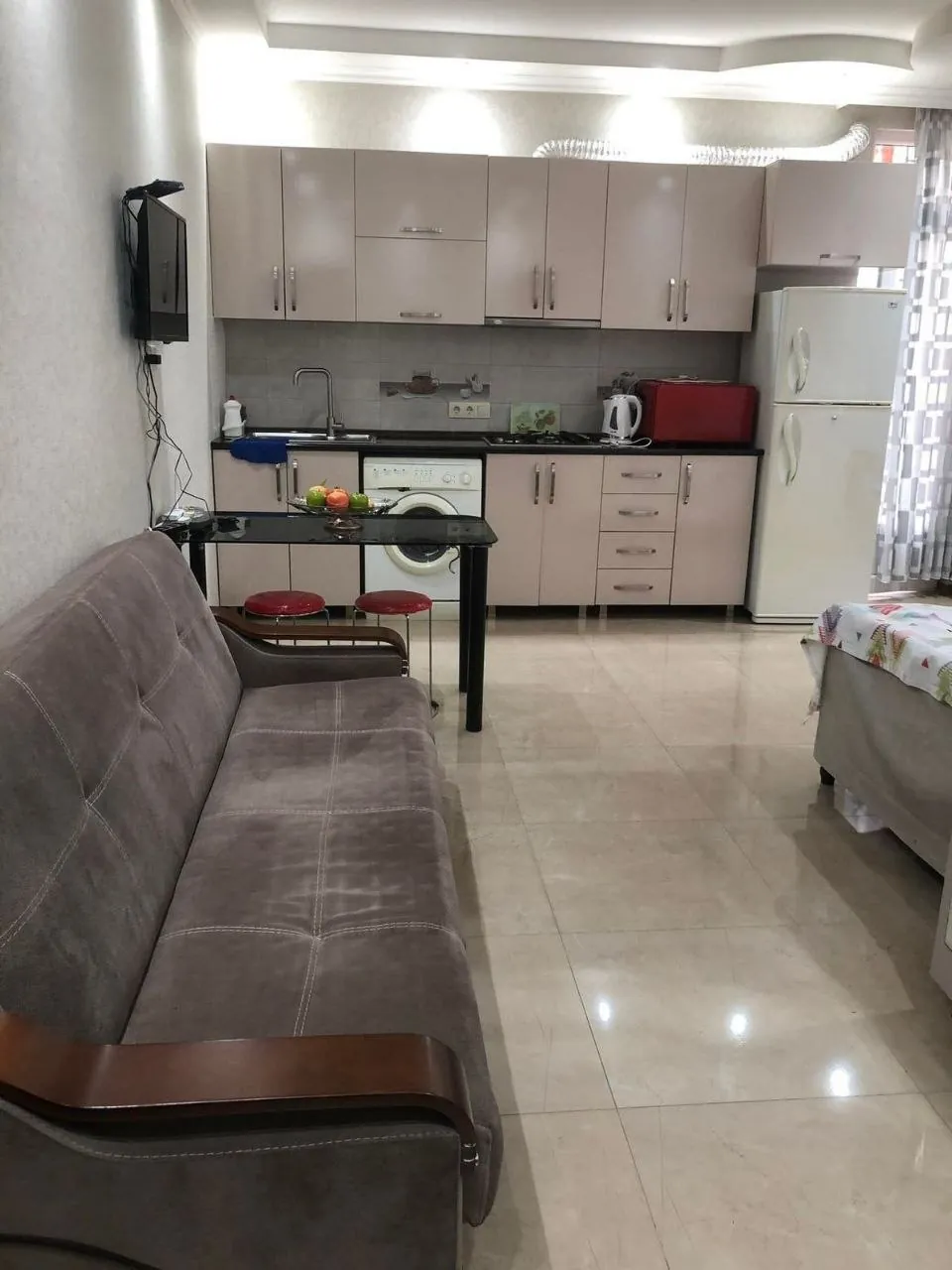 Студия 35 м² в центре Батуми 3