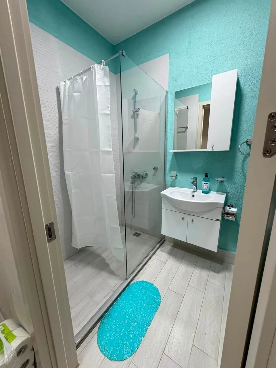 Квартира 85 м² с парковкой на Адлиа 7
