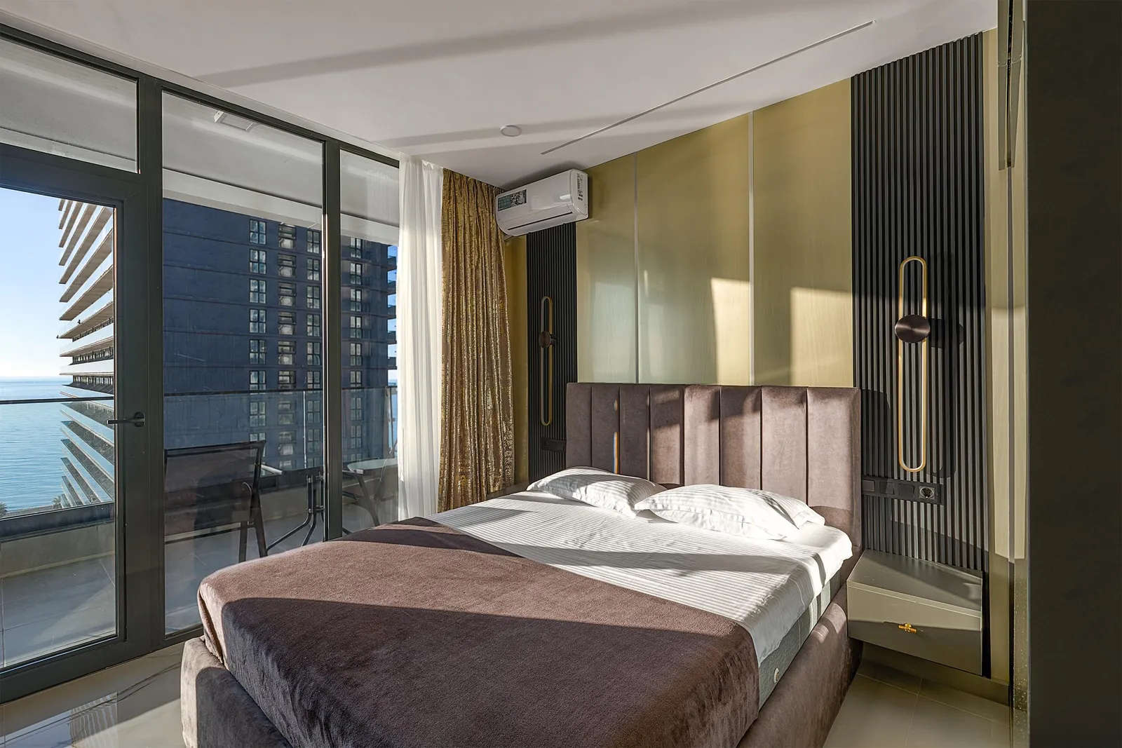 Апартаменты с панорамным видом в Solis Residence 2