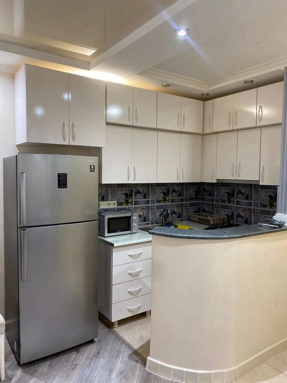 Квартира 70 м² с двумя спальнями в Батуми 2
