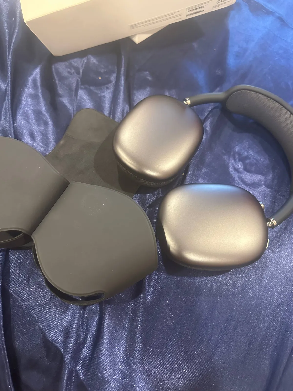 Наушники AirPods Max оригинал с коробкой 3
