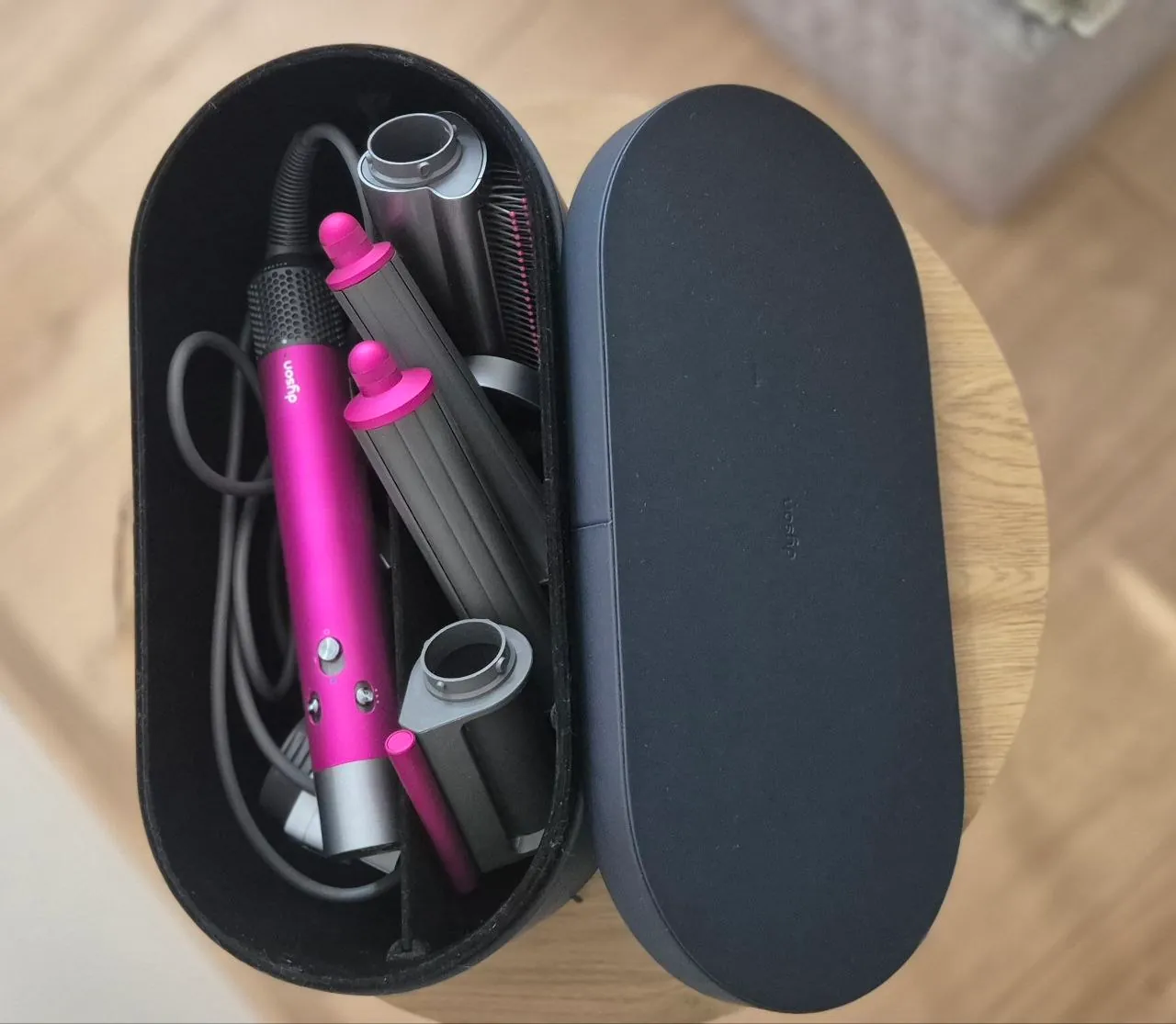 Стайлер Dyson Airwrap HS05 с насадками 2