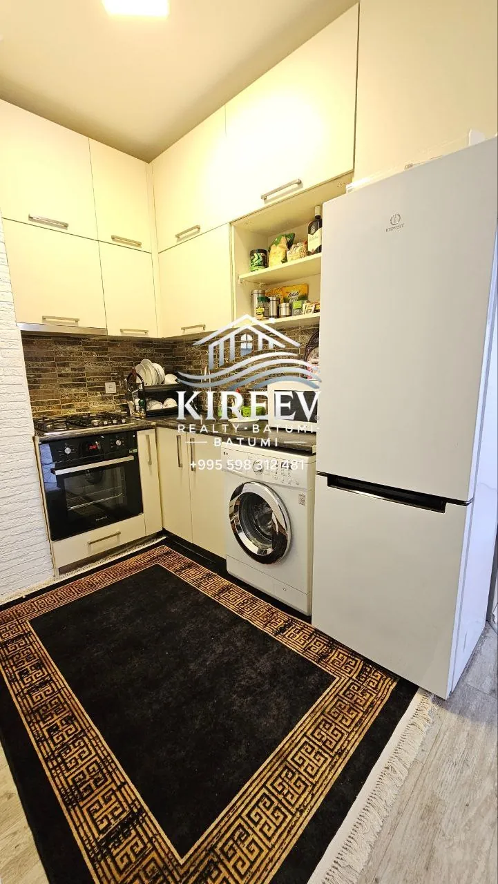 Квартира 70 м² на Инасаридзе в Батуми 2