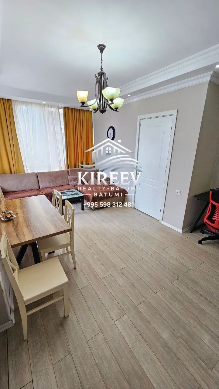 Квартира 70 м² на Инасаридзе в Батуми 9