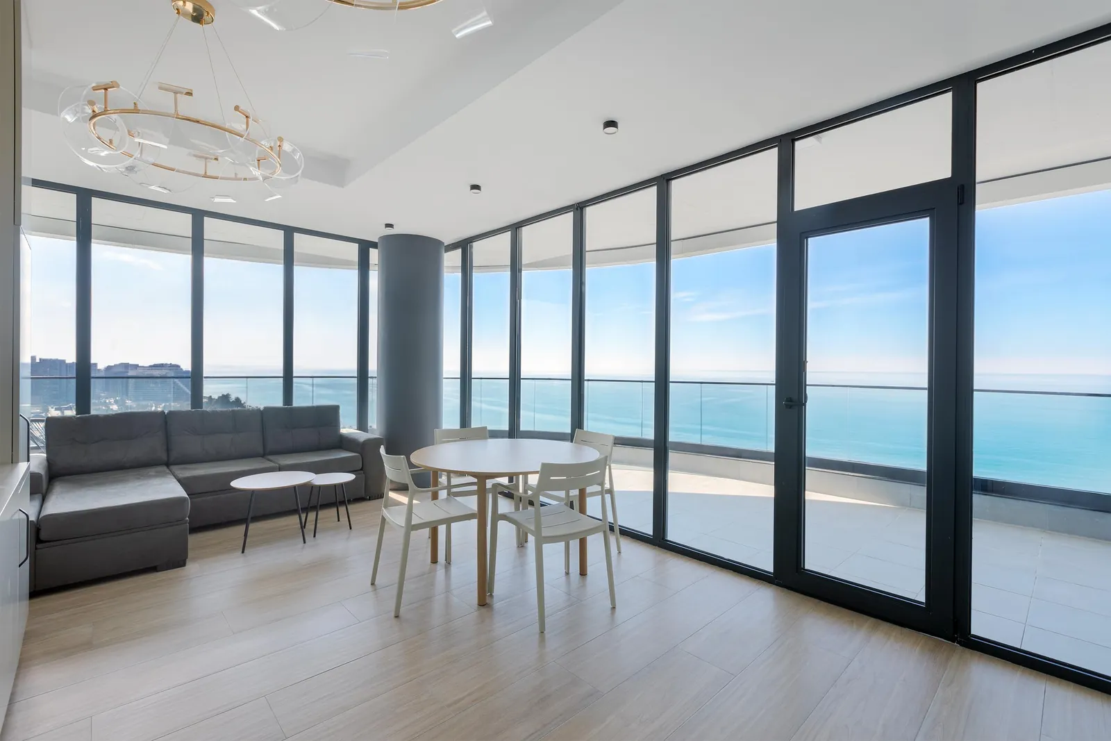 Апартаменты с террасой в Solis Residence Батуми 1