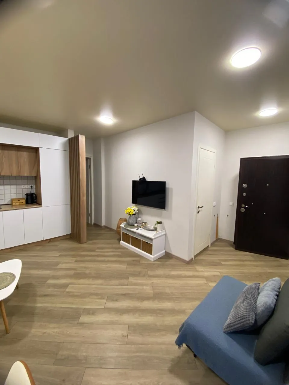 Квартира 50 м² с ремонтом на Ахвледиани 10