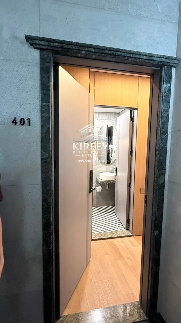 Студия 30 м² с террасой на Лермонтова 9