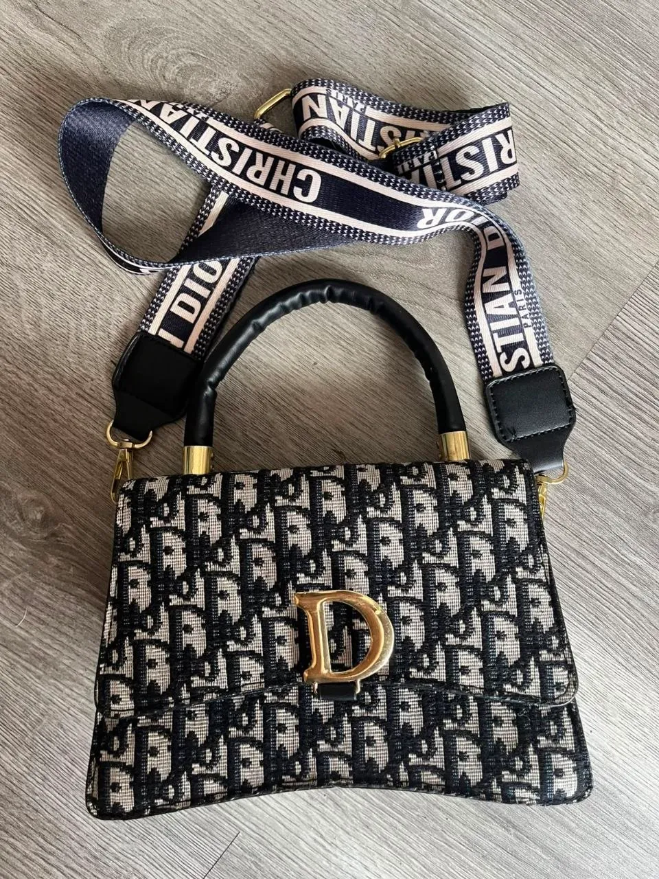 Сумка Dior б/у 1