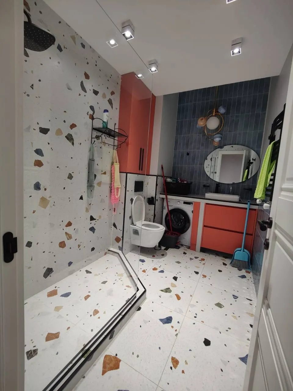 Квартира 90 м² с гардеробной в Сабуртало 2