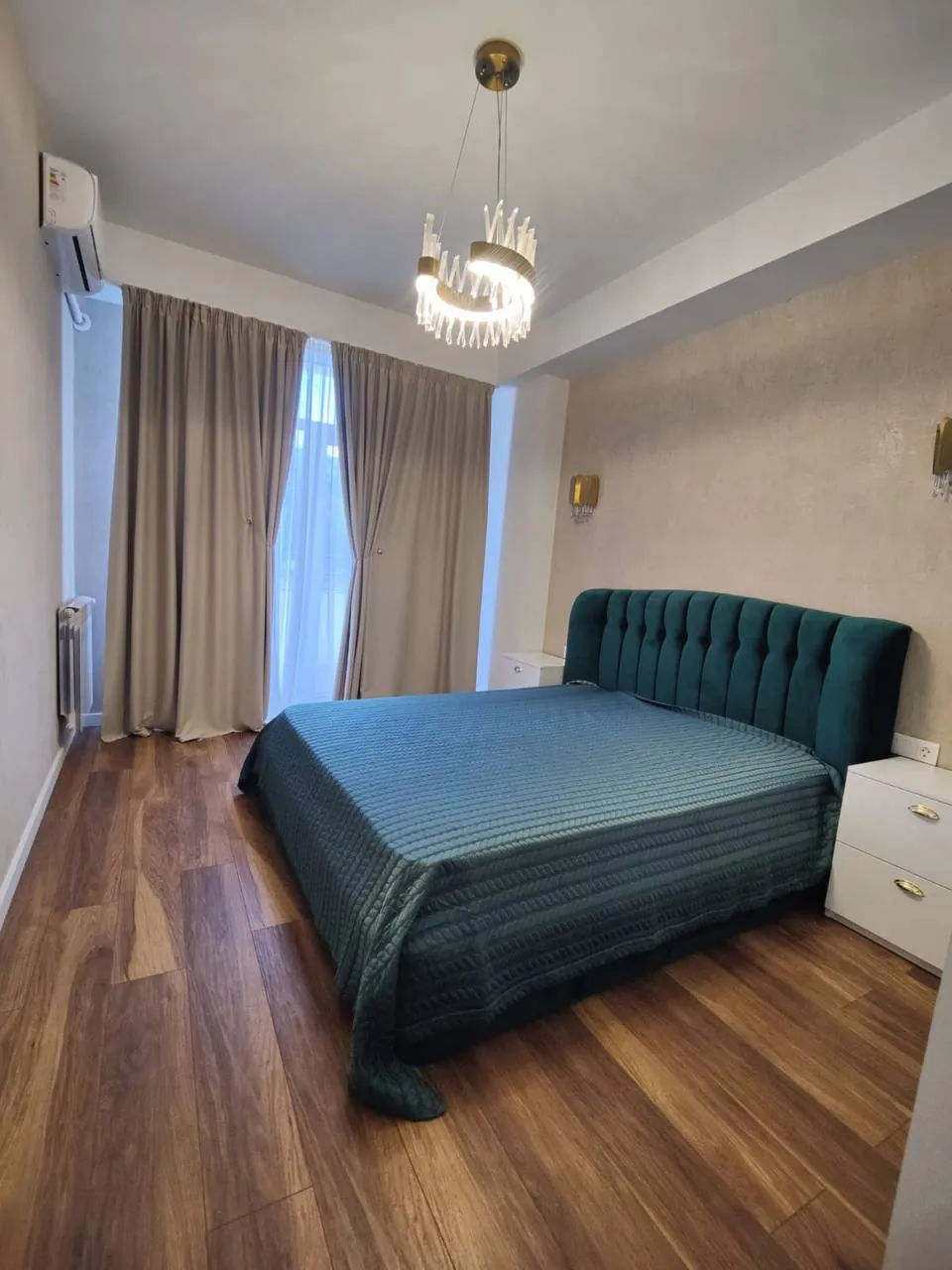 Квартира 90 м² с гардеробной в Сабуртало 8