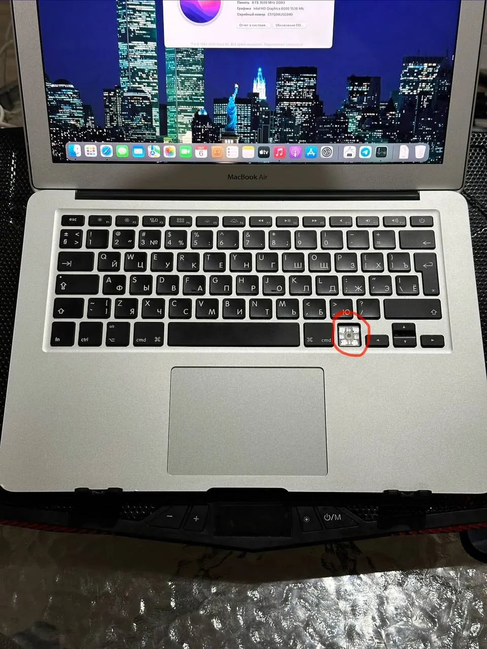 Ноутбук MacBook Air 2015, 4 ГБ и 128 ГБ SSD 4
