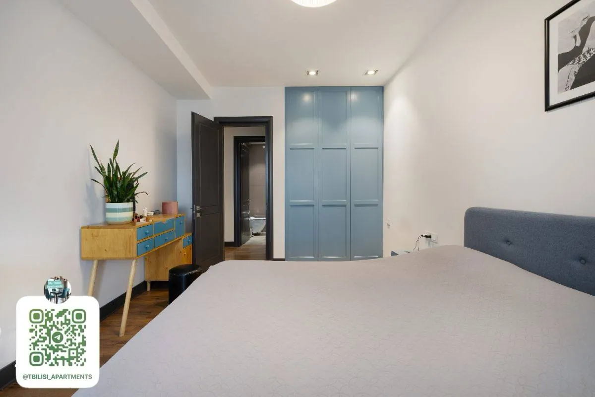 Квартира 95 м² с 2 спальнями в Сабуртало 6