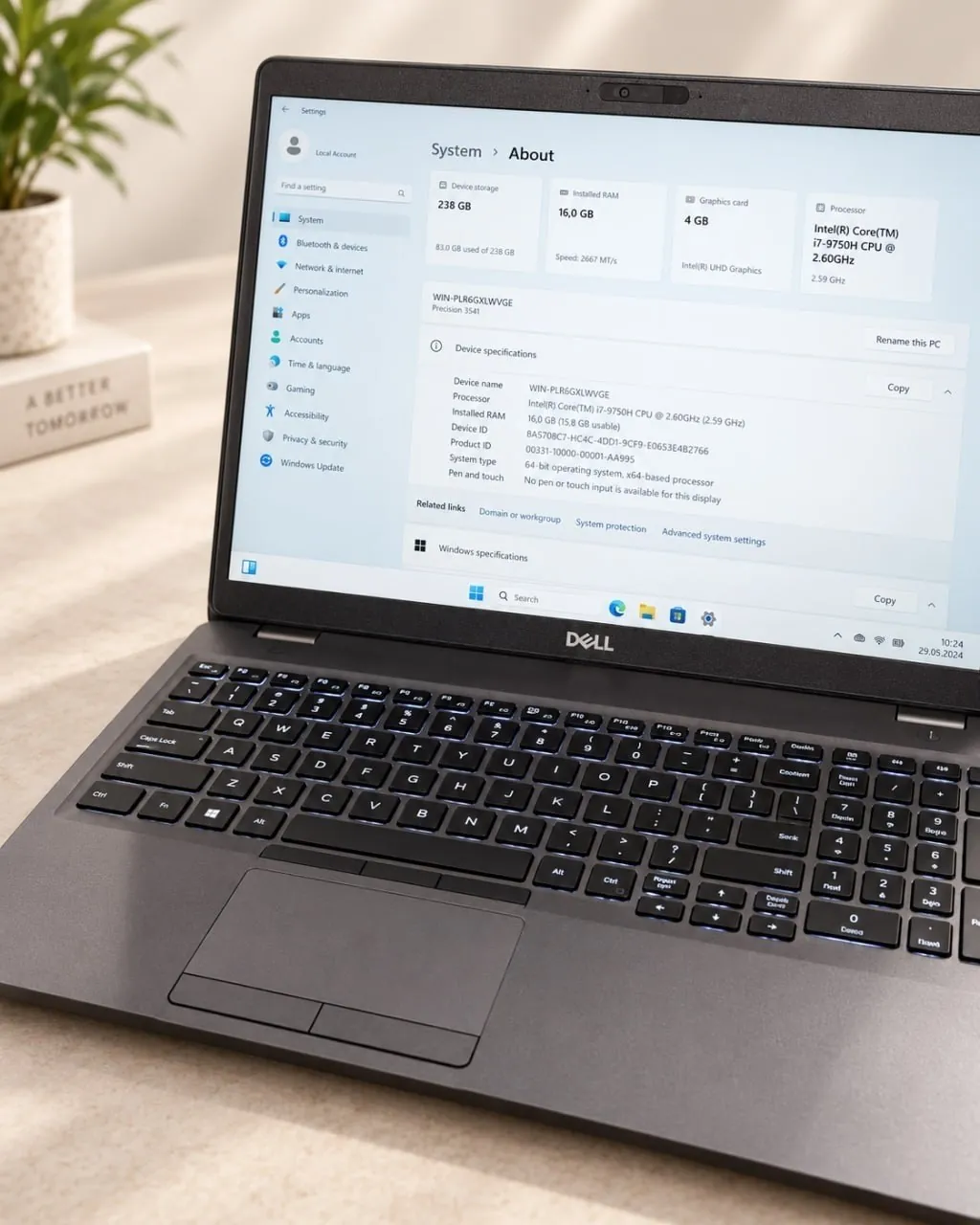 Ноутбук Dell Precision 3541 i7 16GB 256GB 3