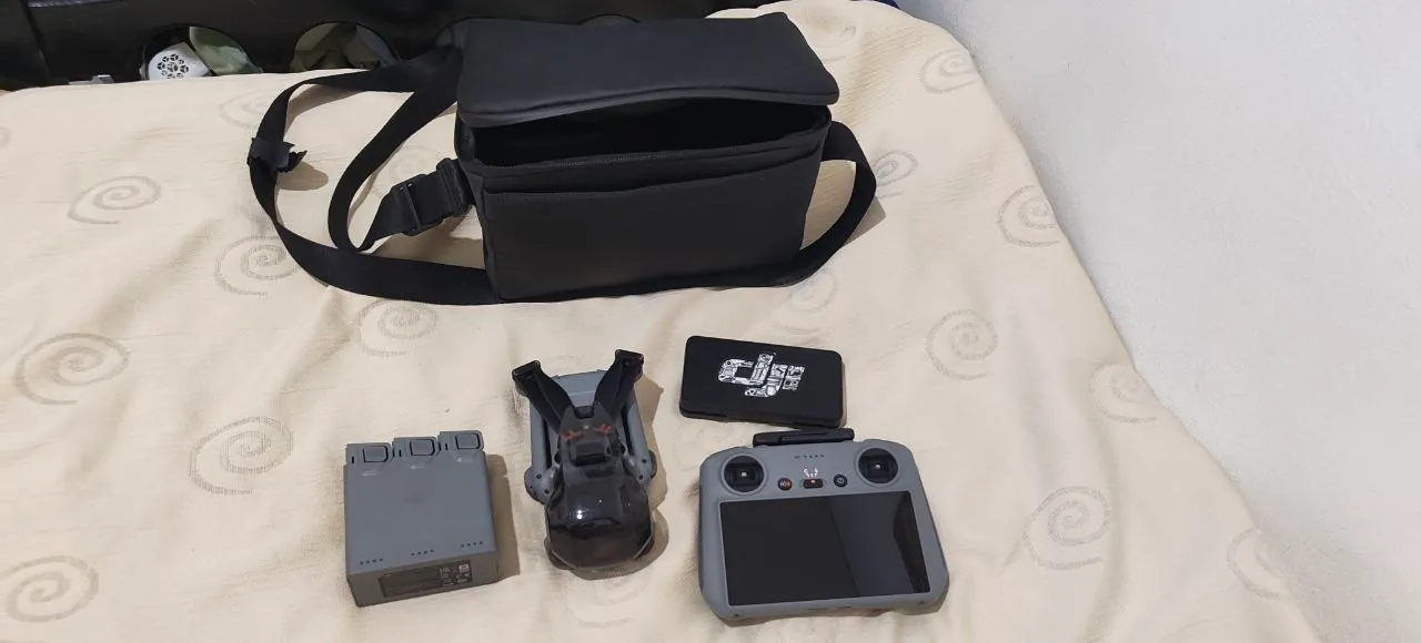 Дрон DJI Mini 5 Pro Fly More Combo Plus 1