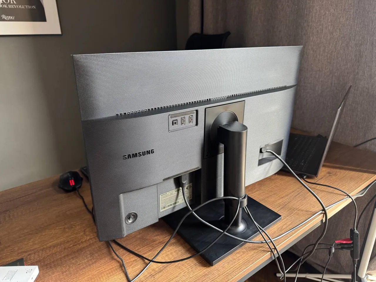 Монитор Samsung 27 дюймов FullHD IPS 4