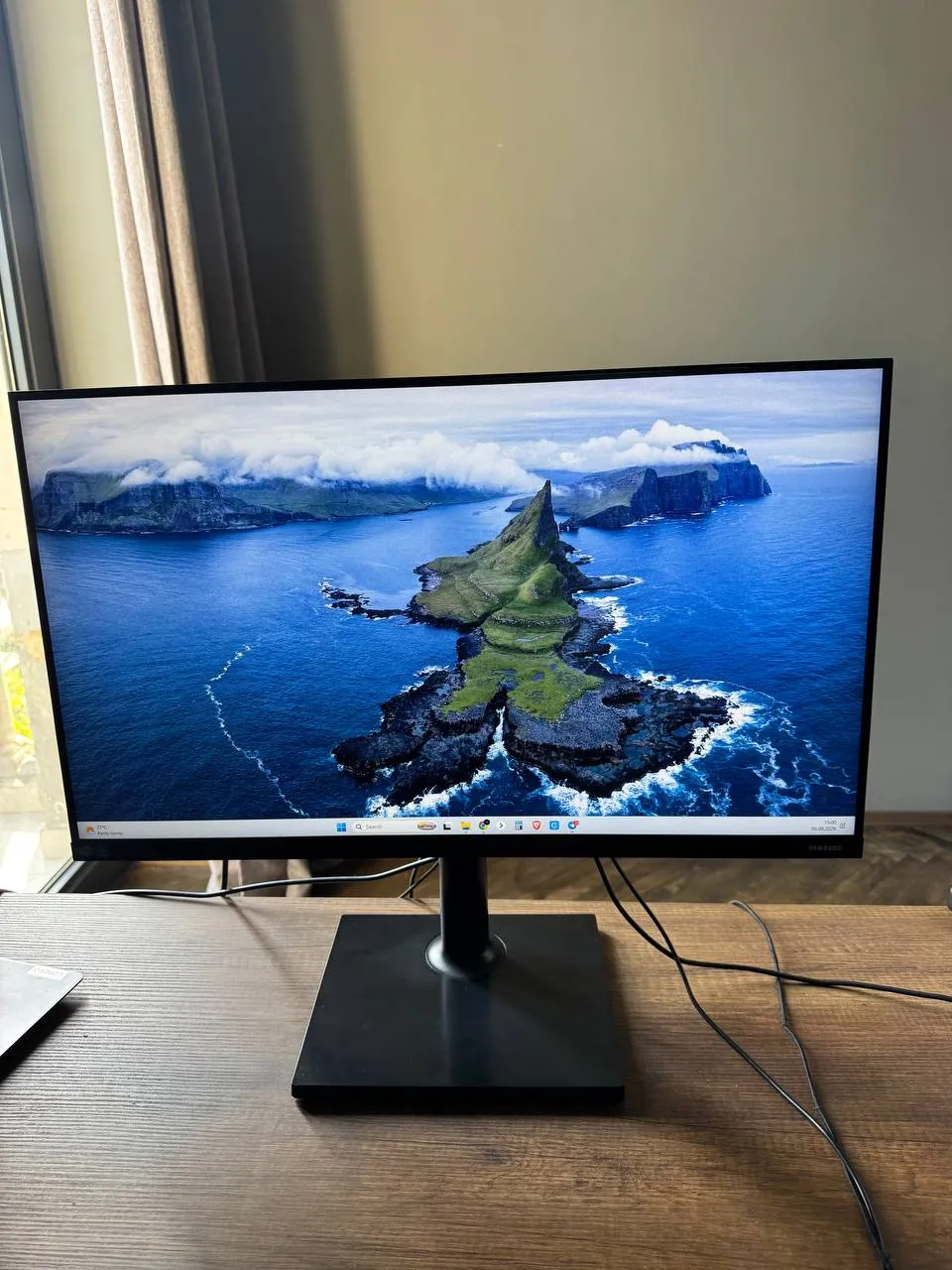 Монитор Samsung 27 дюймов FullHD IPS 3