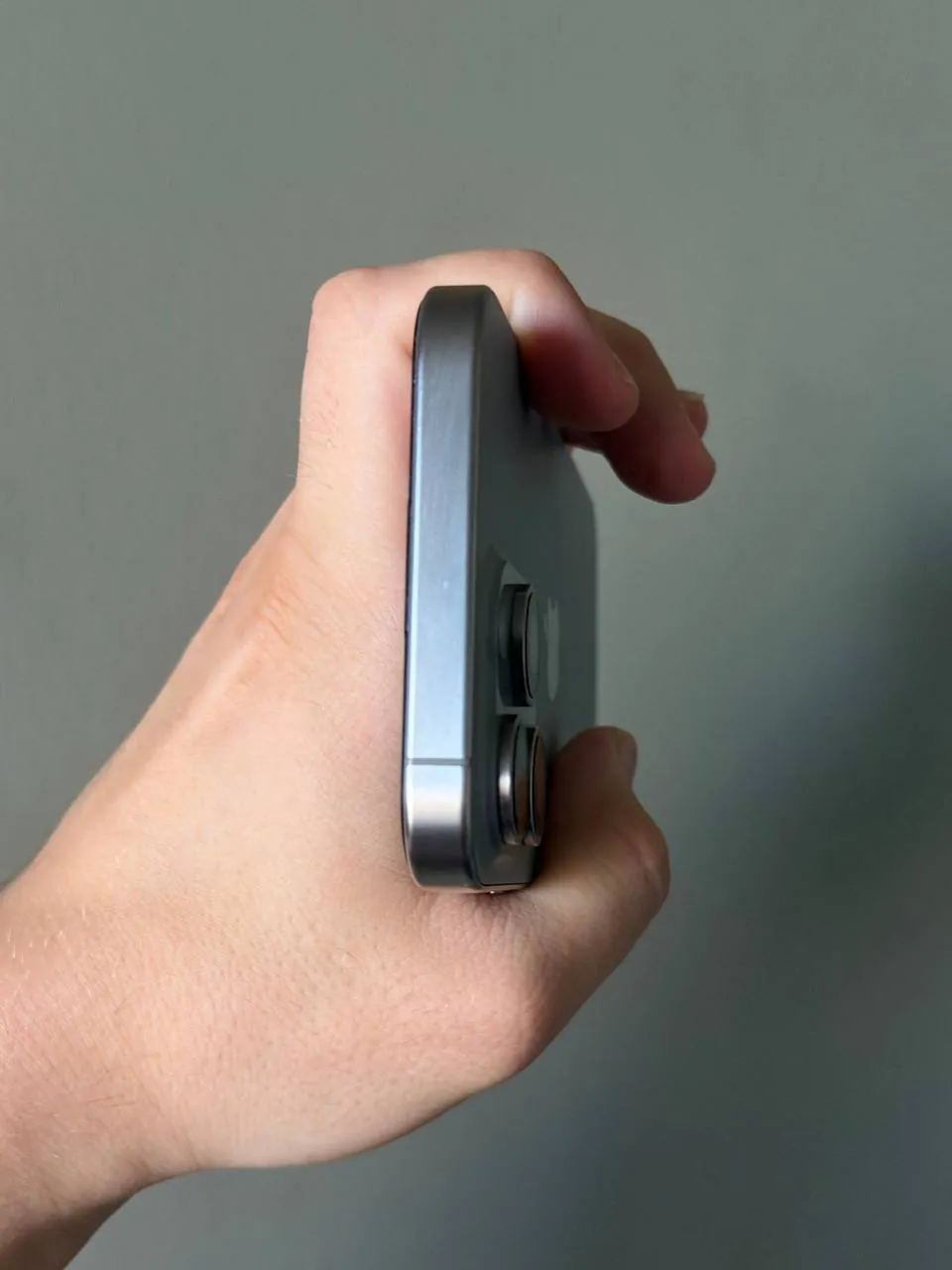 IPhone 15 Pro Max в идеальном состоянии 3