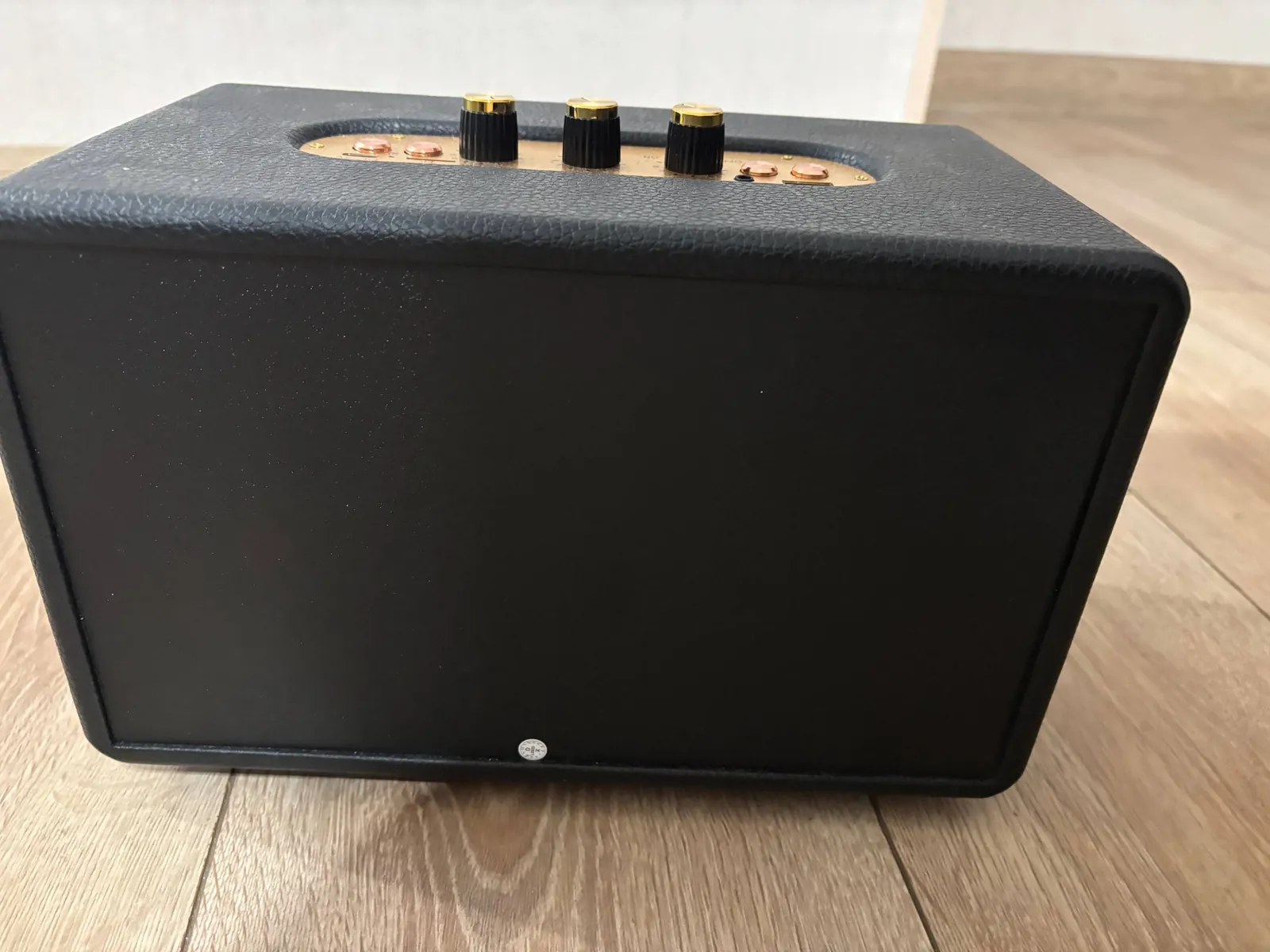 Портативная колонка Marshall в Сабуртало 3
