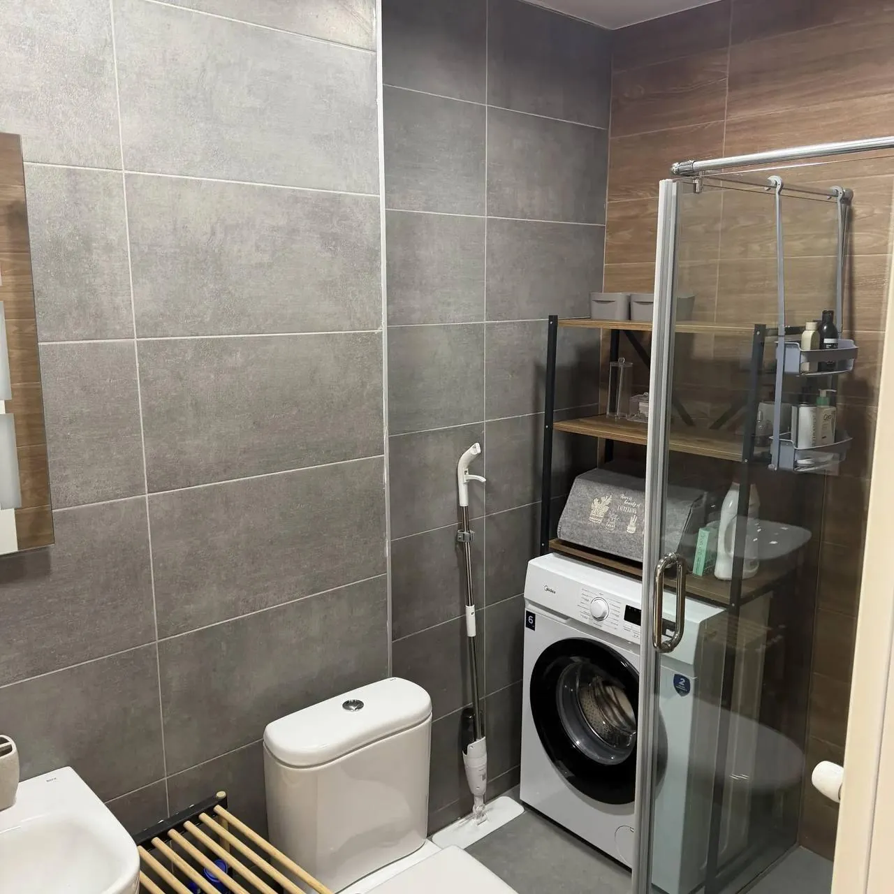 Квартира 88 м² с 2 спальнями в Сабуртало 6