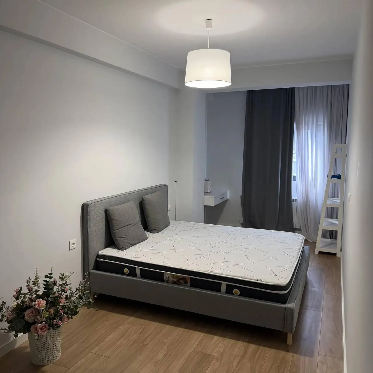 Квартира 88 м² с 2 спальнями в Сабуртало 4