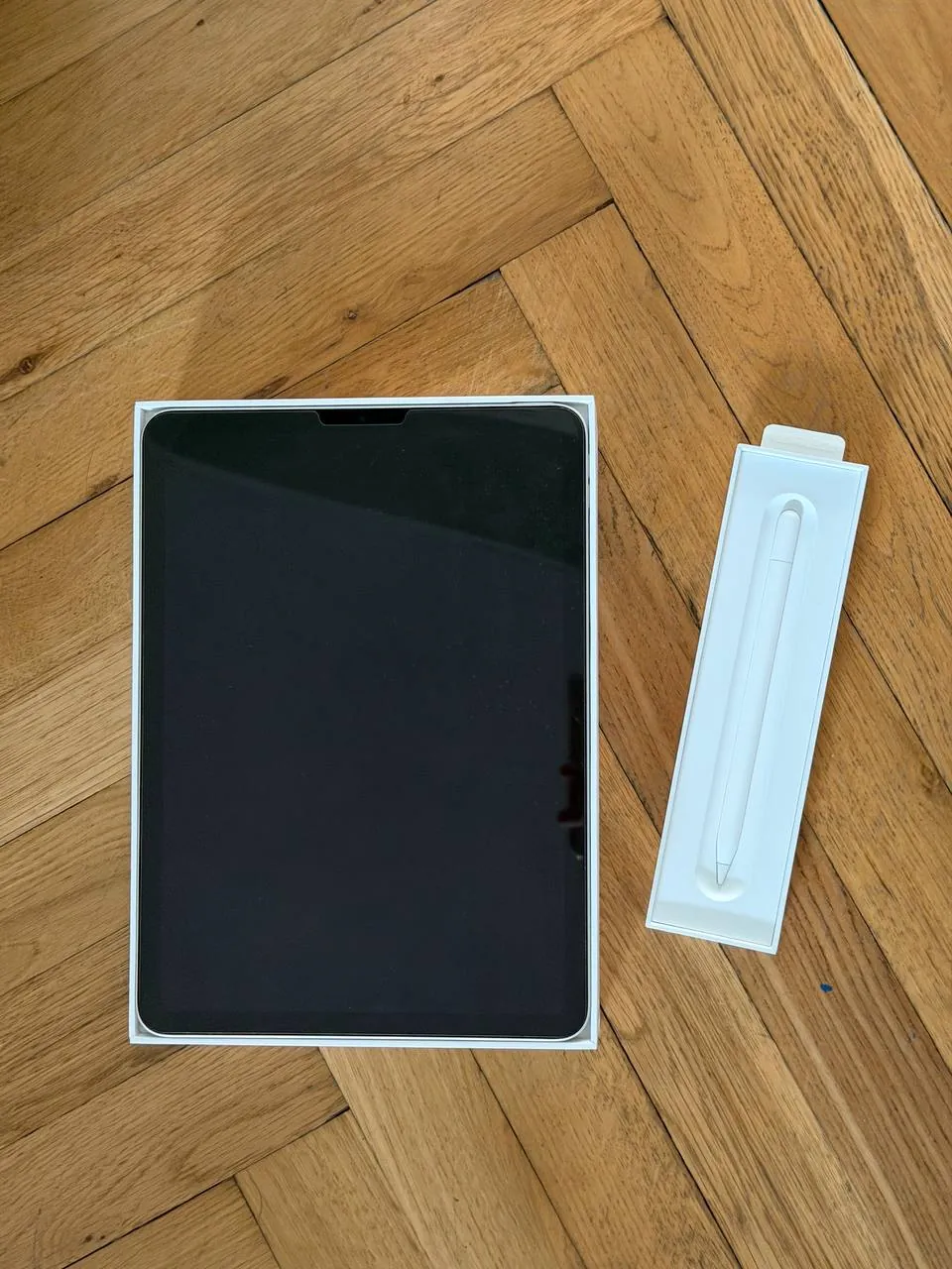 IPad Air 5 64GB Starlight с Apple Pencil 1