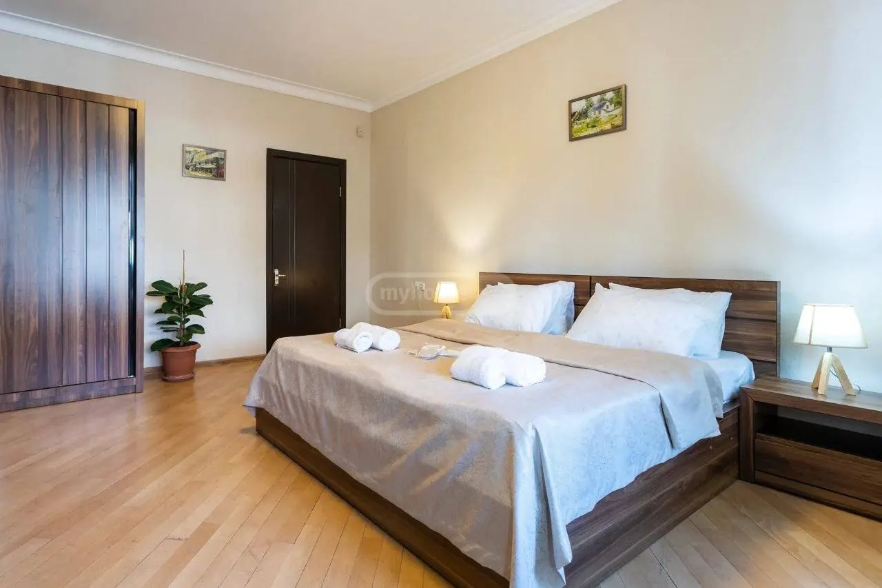 Квартира 80 м² с 3 комнатами в Вере 4
