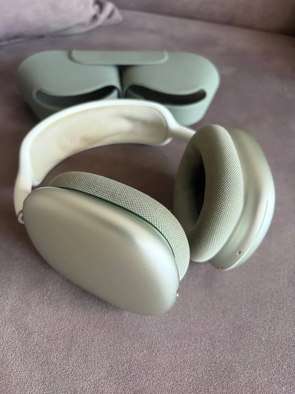 Наушники Apple AirPods Max в идеальном состоянии 2