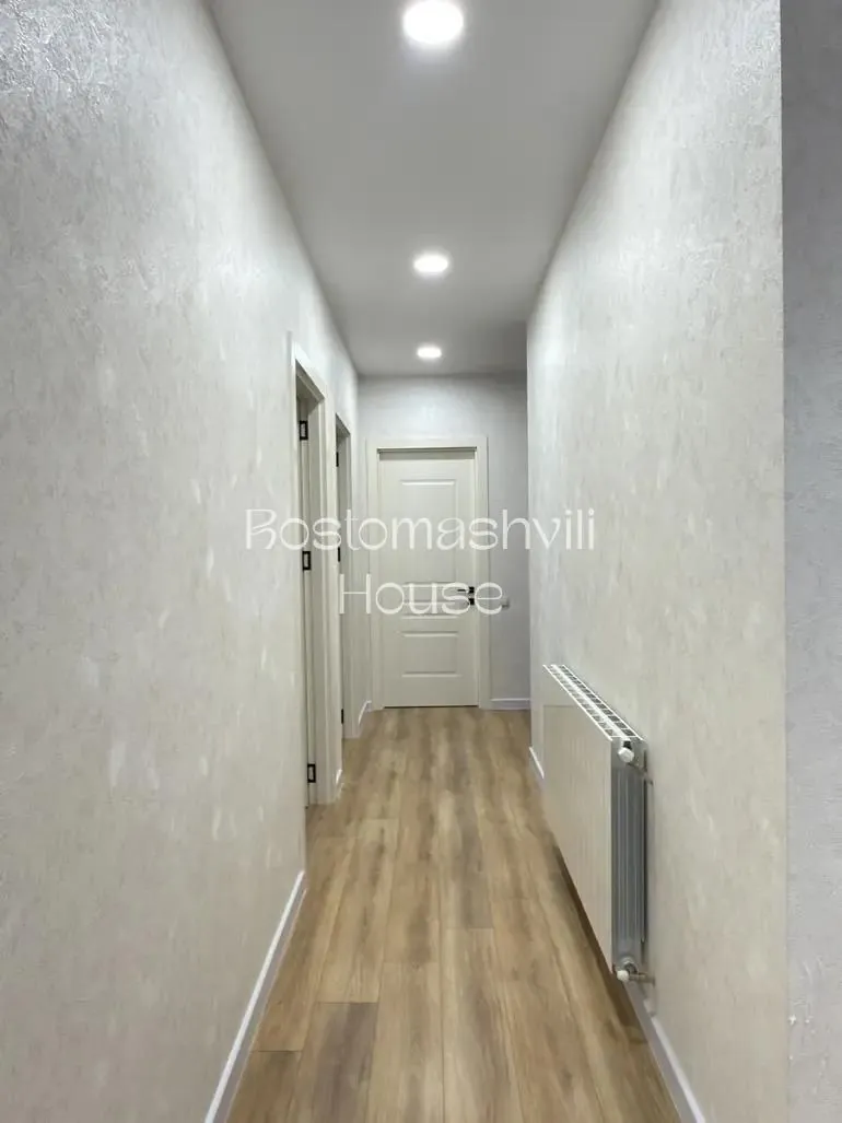 Квартира 120 м² с паркингом в Сабуртало 8