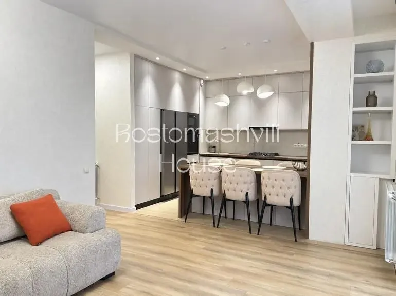 Квартира 120 м² с паркингом в Сабуртало 2