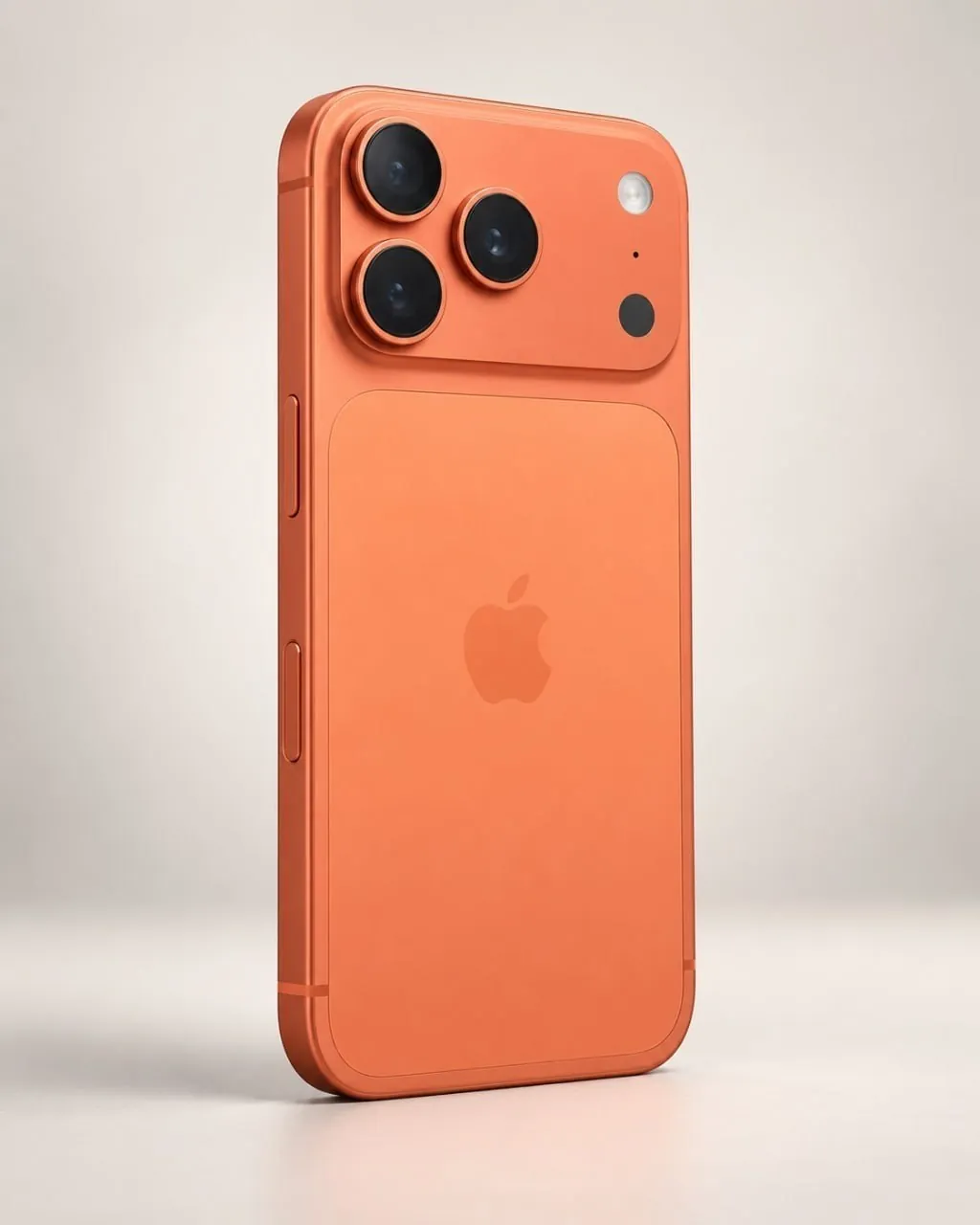 IPhone 17 Pro, 100% батарея 3