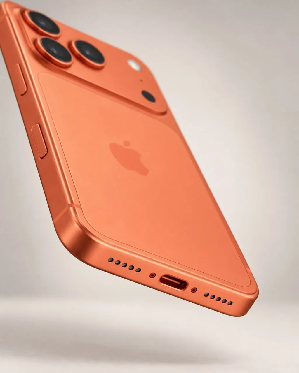 IPhone 17 Pro, 100% батарея 4