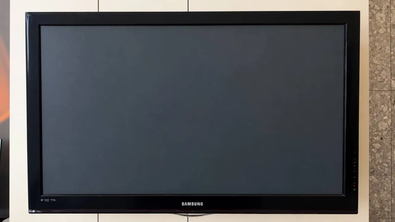 Плазменный телевизор Samsung 42 дюйма 1