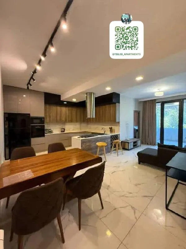 Квартира 128 м² с 4 комнатами в Сабуртало 1
