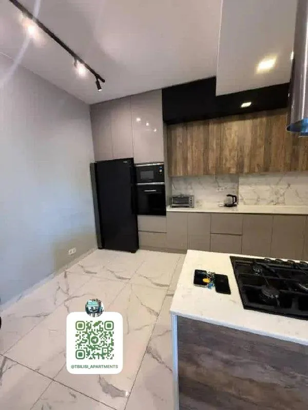 Квартира 128 м² с 4 комнатами в Сабуртало 5