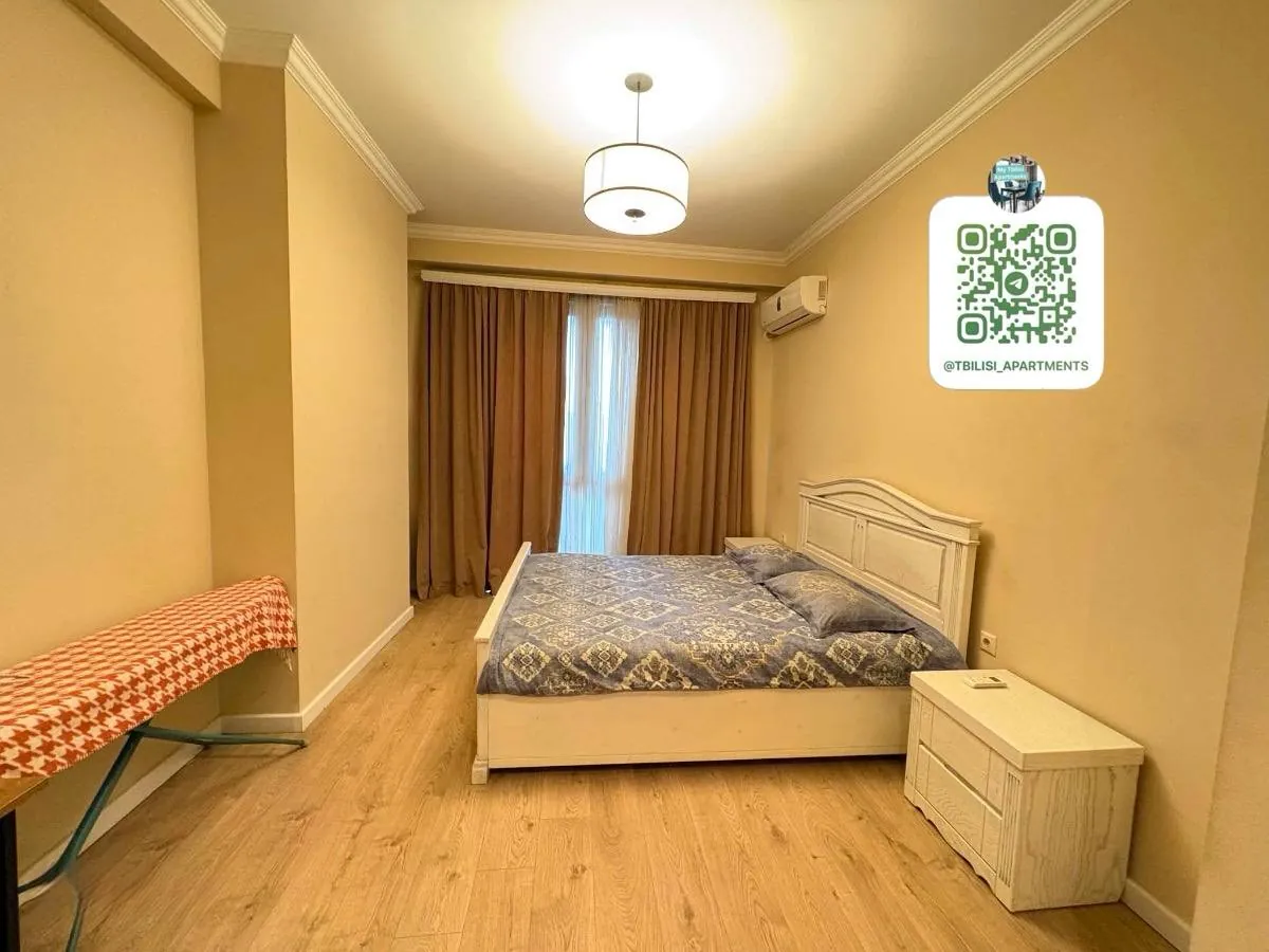 Квартира 105 м² с 3 спальнями в Сабуртало 6