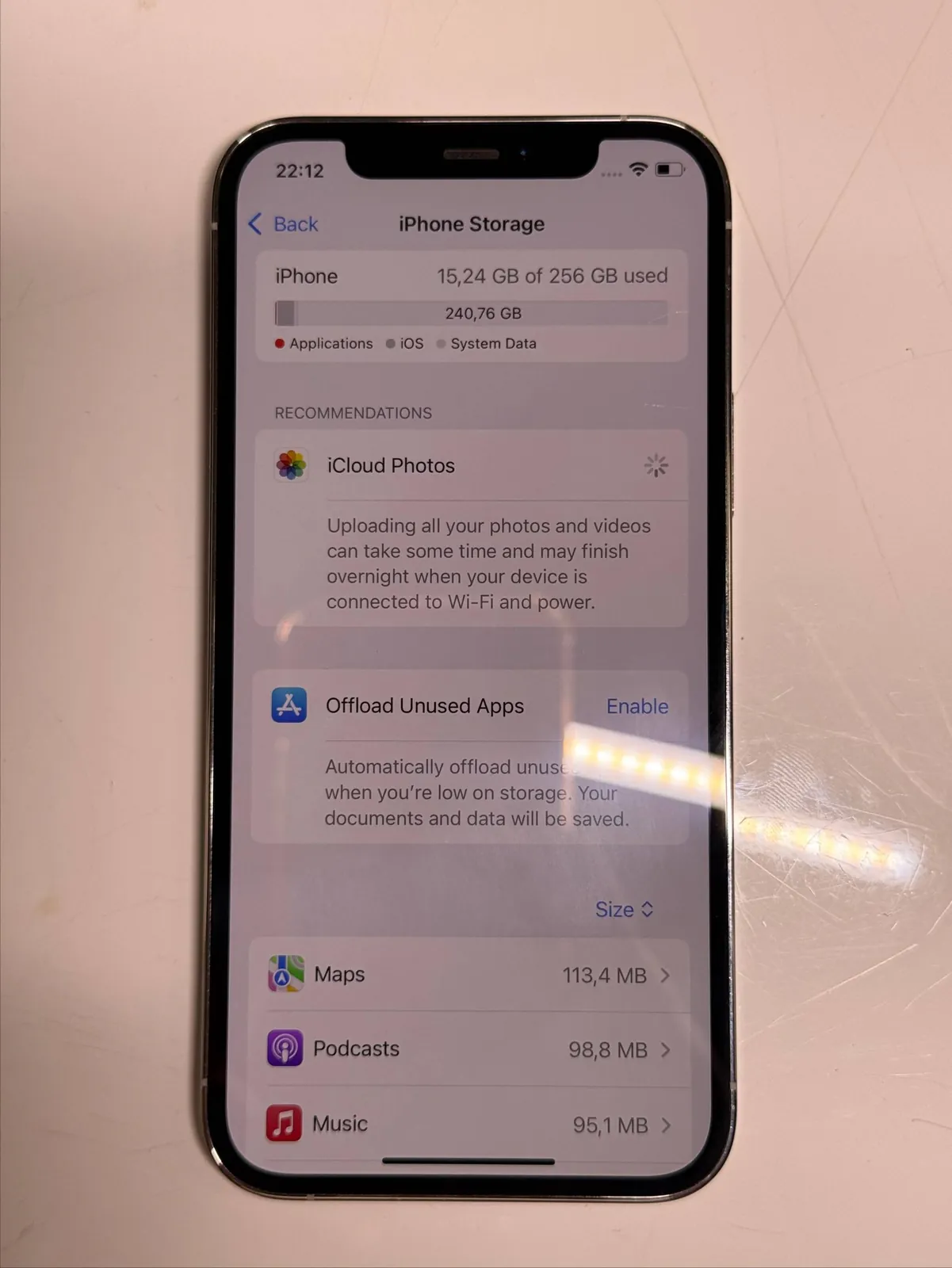 IPhone 11 Pro Max и iPhone 12 Pro 3