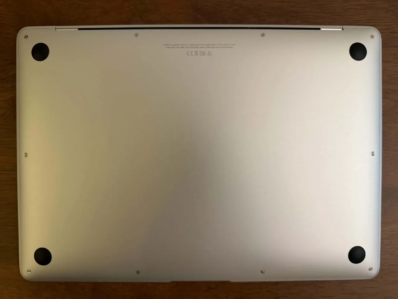MacBook Air M1 2020 8/256 ГБ 5