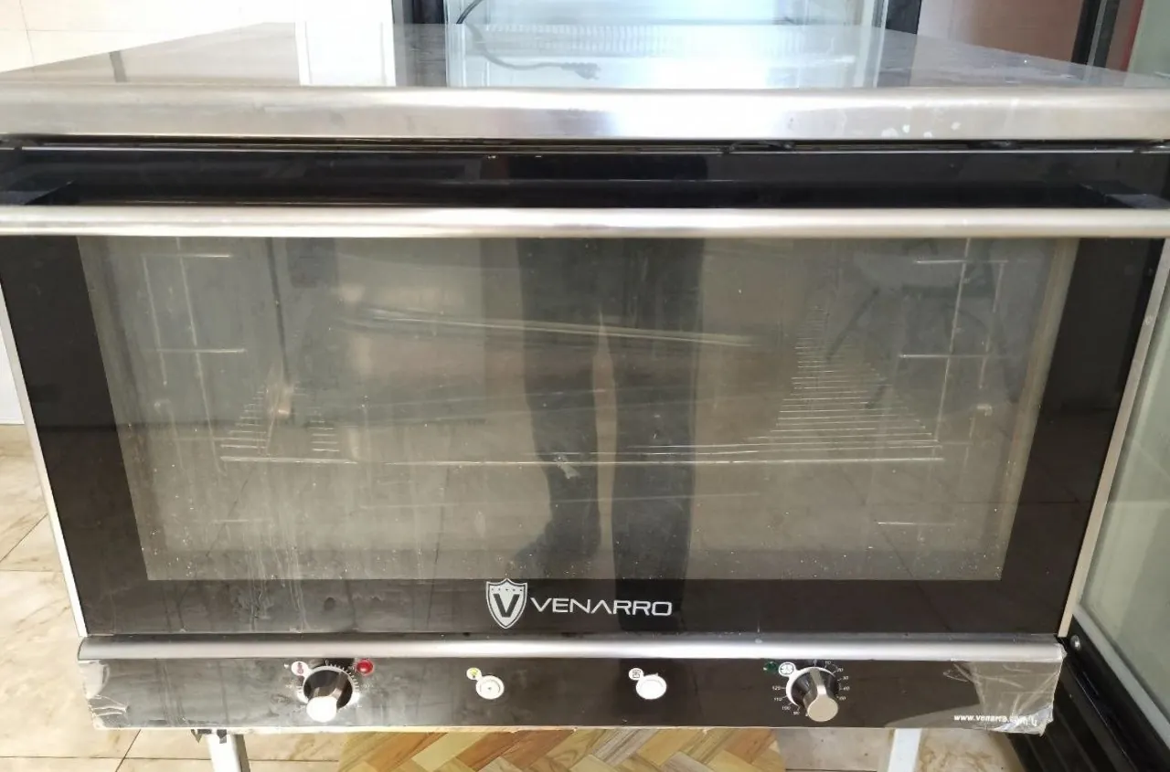 Профессиональная конвекционная печь Venarro 1